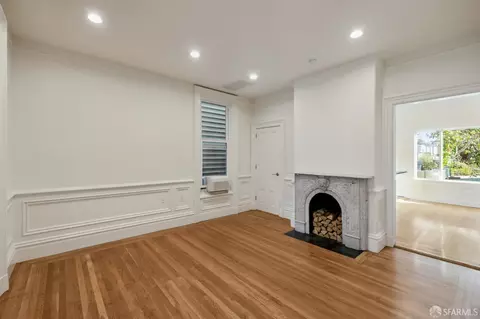 Living - 2817 24th St, San Francisco, CA 94110 photo 4 of 7