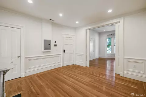 Living - 2817 24th St, San Francisco, CA 94110 photo 5 of 7