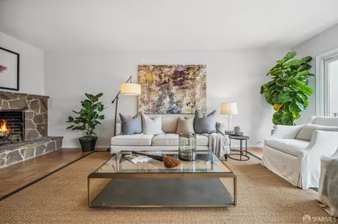 Living - 2178 14th Ave, San Francisco, CA 94116 photo 4 of 5