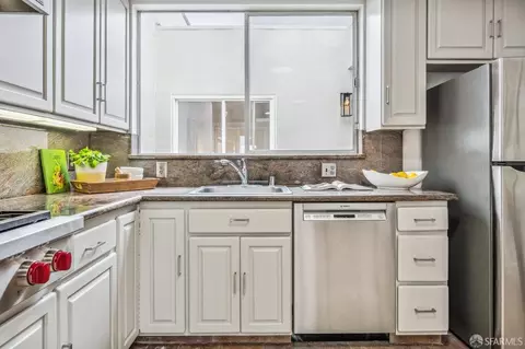 Kitchen - 2178 14th Ave, San Francisco, CA 94116 photo 7 of 7