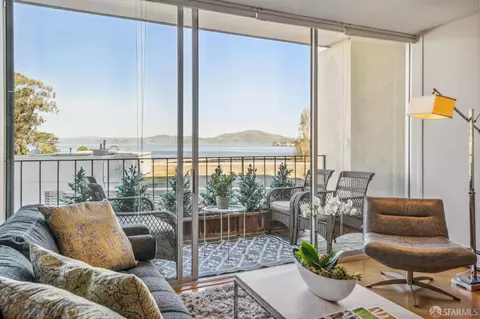 1050 N Point St #303, San Francisco, CA 94109