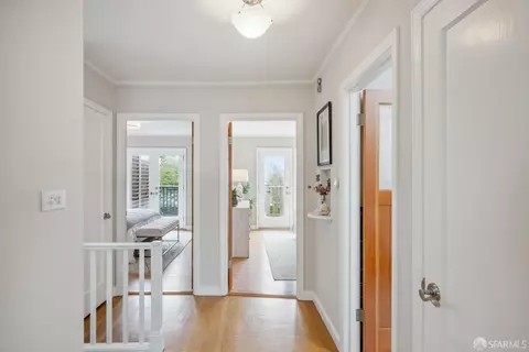 Entry Way - 633 Shields St, San Francisco, CA 94132 photo 3 of 7