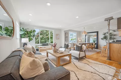 Living - 633 Shields St, San Francisco, CA 94132 photo 2 of 4