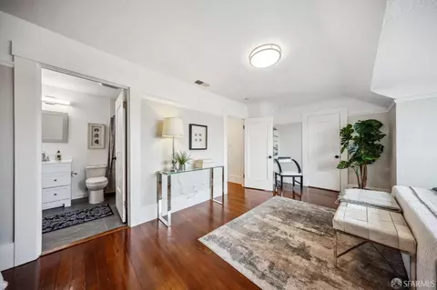 Entry Way - 66 Curtis St, San Francisco, CA 94112 photo 3 of 3