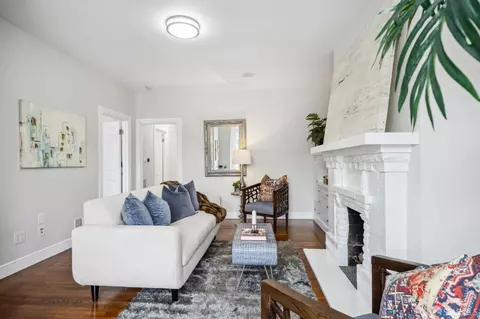Living - 66 Curtis St, San Francisco, CA 94112 photo 2 of 10