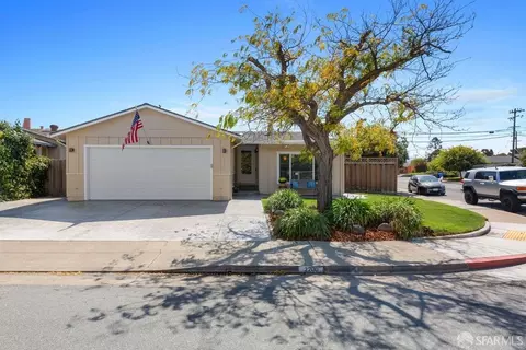 2200 Kehoe Ave, San Mateo, CA 94403