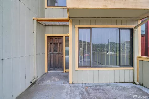Exterior - 1615 15th Ave, San Francisco, CA 94122 photo 2 of 3