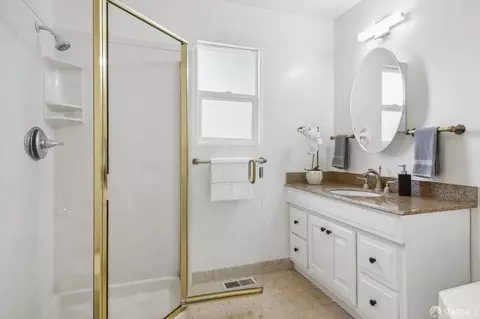 Bath - 538 Lomita Ave, Millbrae, CA 94030 photo 4 of 5