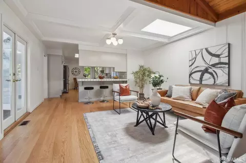 Living - 538 Lomita Ave, Millbrae, CA 94030 photo 6 of 9