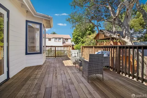 Exterior - 538 Lomita Ave, Millbrae, CA 94030 photo 4 of 35