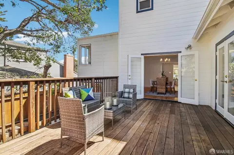 Exterior - 538 Lomita Ave, Millbrae, CA 94030 photo 5 of 35