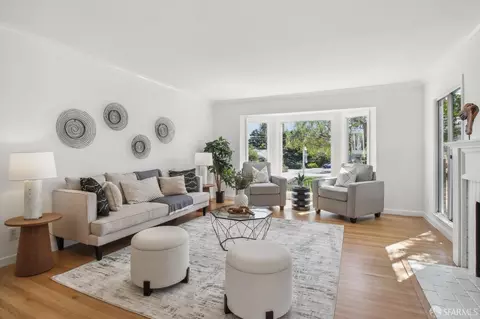 Living - 538 Lomita Ave, Millbrae, CA 94030 photo 1 of 9