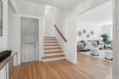 Entry Way - 538 Lomita Ave, Millbrae, CA 94030 photo 2 of 3