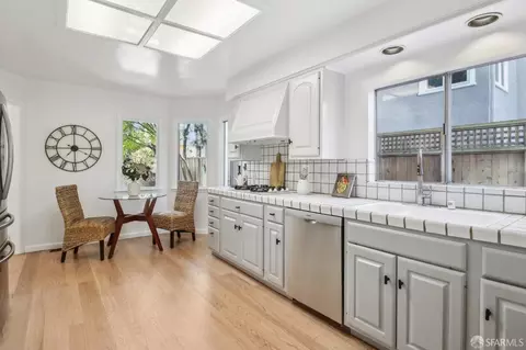 Kitchen - 538 Lomita Ave, Millbrae, CA 94030 photo 2 of 6