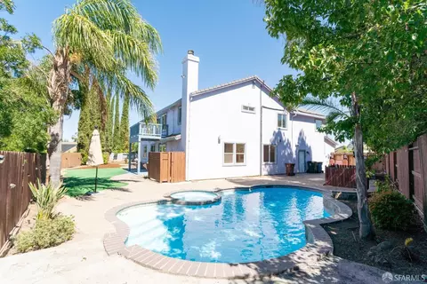 5352 Thunderbird Ct, Antioch, CA 94531