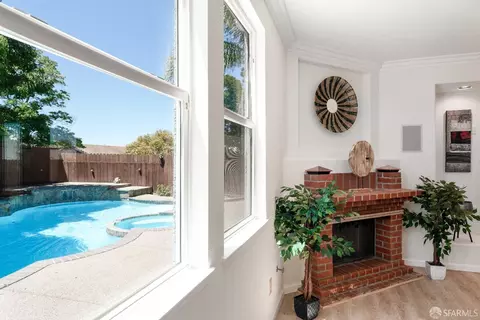 Exterior - 5352 Thunderbird Ct, Antioch, CA 94531 photo 5 of 12