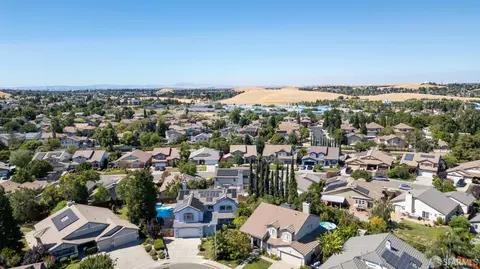 View/Area - 5352 Thunderbird Ct, Antioch, CA 94531 photo 4 of 6