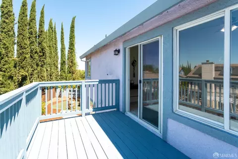 Exterior - 5352 Thunderbird Ct, Antioch, CA 94531 photo 7 of 12