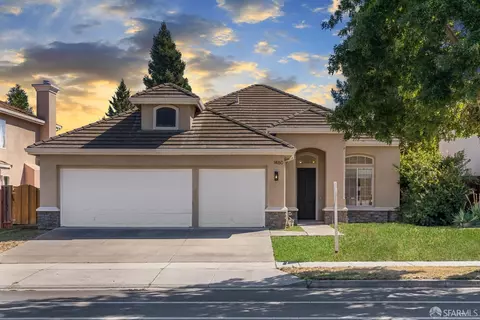 1460 Sunrise Dr, Gilroy, CA 95020