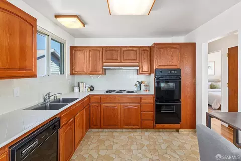 256 Edgewood Dr, Pacifica, CA 94044 photo 18