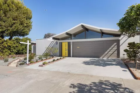 895 Crane Ave, Foster City, CA 94404