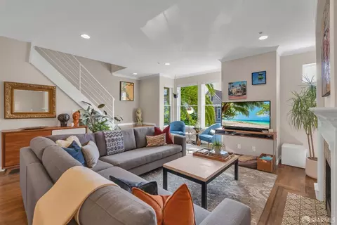 570 Page St #5, San Francisco, CA 94117