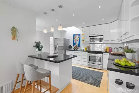 Kitchen - 1743 17th Ave, San Francisco, CA 94117 photo 1 of 9