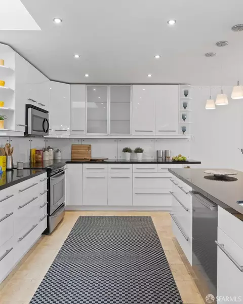 Kitchen - 1743 17th Ave, San Francisco, CA 94117 photo 8 of 9