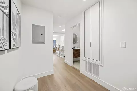 Entry Way - 1486 20th Ave, San Francisco, CA 94122 photo 9 of 15