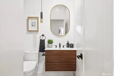 Bath - 1486 20th Ave, San Francisco, CA 94122 photo 6 of 8