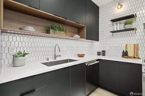 Kitchen - 1486 20th Ave, San Francisco, CA 94122 photo 5 of 9