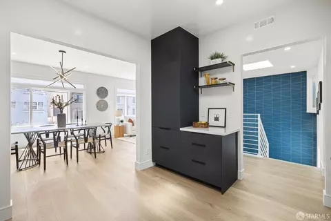 Entry Way - 1486 20th Ave, San Francisco, CA 94122 photo 8 of 15