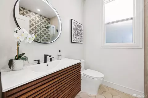 Bath - 1486 20th Ave, San Francisco, CA 94122 photo 1 of 8