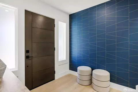 Entry Way - 1486 20th Ave, San Francisco, CA 94122 photo 2 of 15