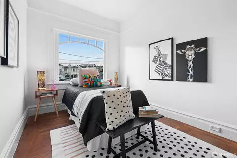 Bedroom - 1806 Silver Ave, San Francisco, CA 94124 photo 5 of 7