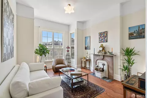 3670 17th St, San Francisco, CA 94114
