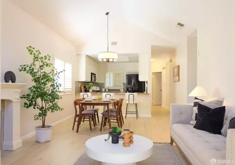 644 Black Pine Dr, San Leandro, CA 94577