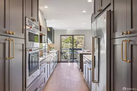 Kitchen - 60 Hiliritas Ave, San Francisco, CA 94131 photo 6 of 7