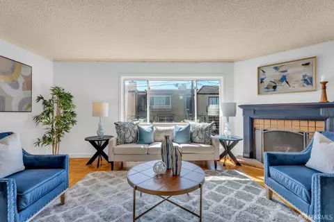 Living - 38 Fredson Ct, San Francisco, CA 94112 photo 3 of 3