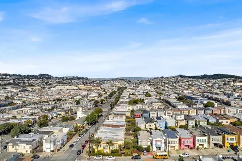 View/Area - 38 Fredson Ct, San Francisco, CA 94112 photo 2 of 2