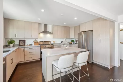 Kitchen - 2170 9th Ave, San Francisco, CA 94116 photo 2 of 9