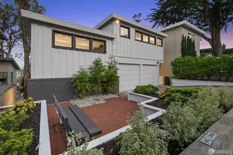 Exterior - 2170 9th Ave, San Francisco, CA 94116 photo 21 of 23