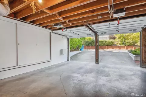 Exterior - 2170 9th Ave, San Francisco, CA 94116 photo 18 of 23