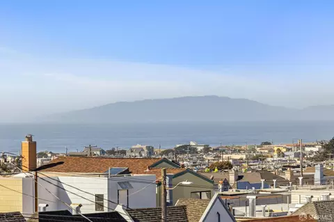 View/Area - 3030 Rivera St, San Francisco, CA 94116 photo 4 of 4
