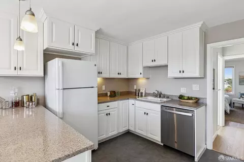 Kitchen - 3030 Rivera St, San Francisco, CA 94116 photo 2 of 2