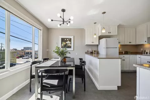 Dining - 3030 Rivera St, San Francisco, CA 94116 photo 1 of 2