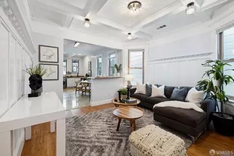 3669 18th St, San Francisco, CA 94110