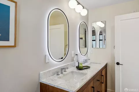 Bath - 703 Etheldore St, Moss Beach, CA 94038 photo 4 of 5