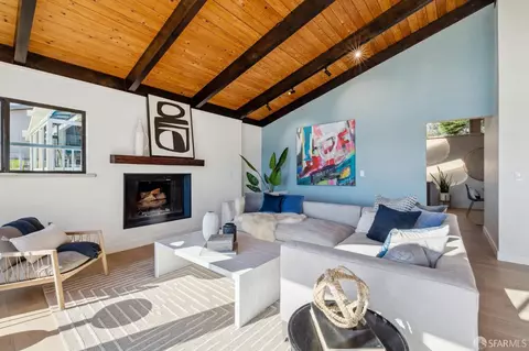 Living - 703 Etheldore St, Moss Beach, CA 94038 photo 5 of 5