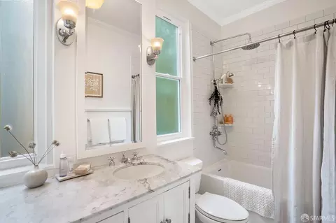 Bath - 1772 Sanchez St, San Francisco, CA 94131 photo 1 of 1